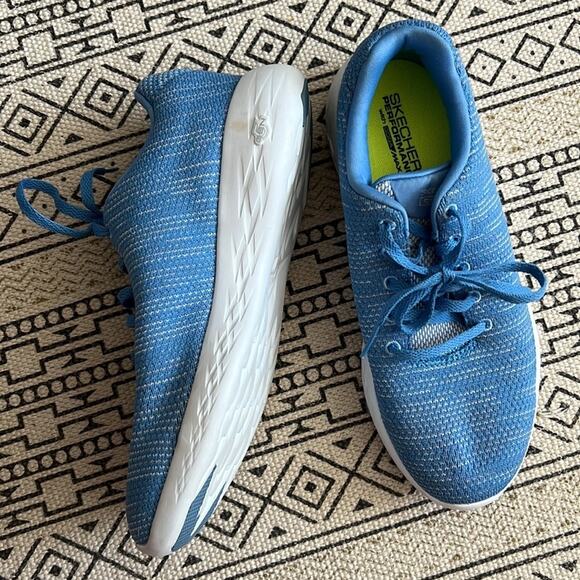 Sketchers Performance Sneakers - Picture 3 of 5